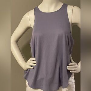 Lavender Fabletics tank top in XL